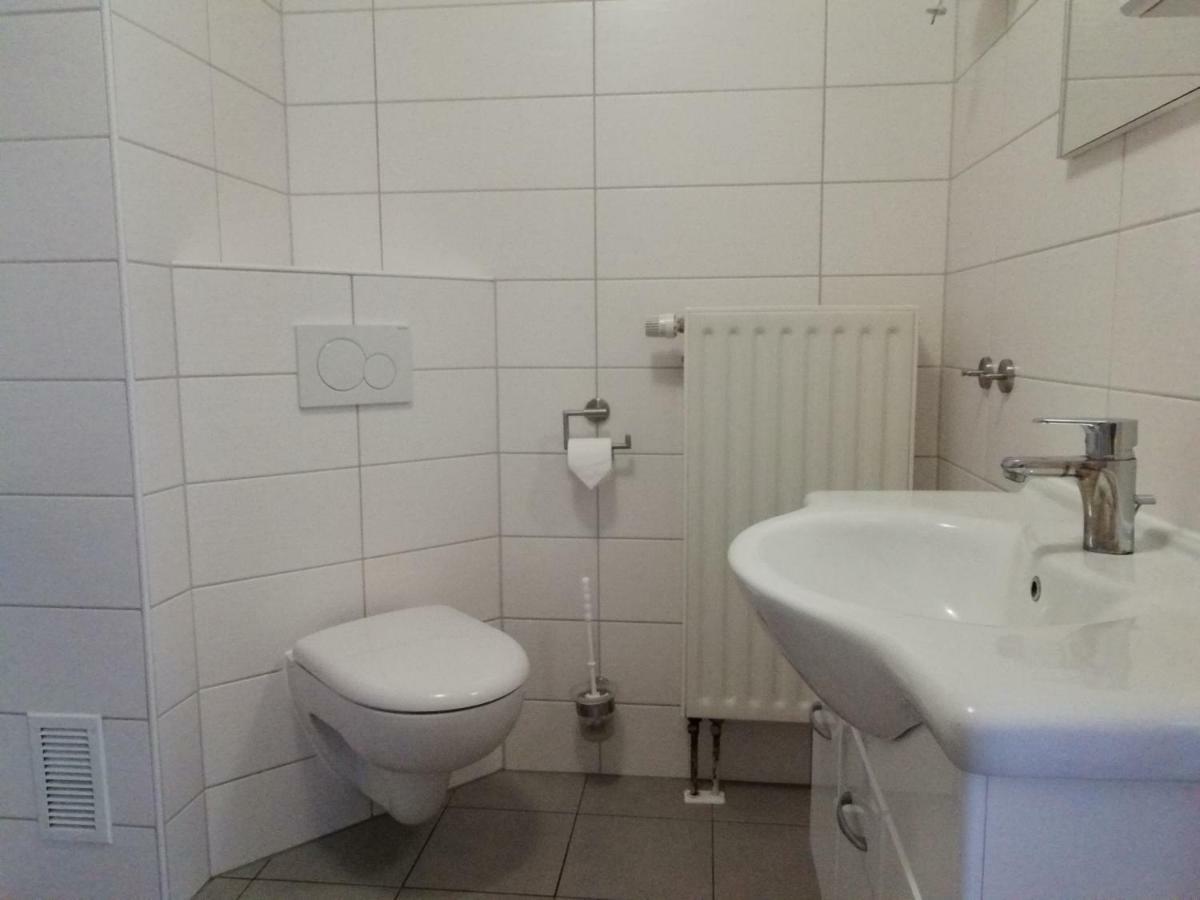 Ferienwohnung Am Torbogen Люббенау Экстерьер фото